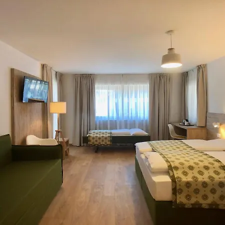 Kronplatzer Hof Hotel 3*